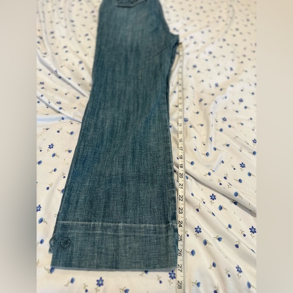 NWOT Women’s Sz: 6 FOJ Wide Leg Sailor Pant Jeans. Cuffed Wide Hem. Medium Wash - Picture 4 of 16